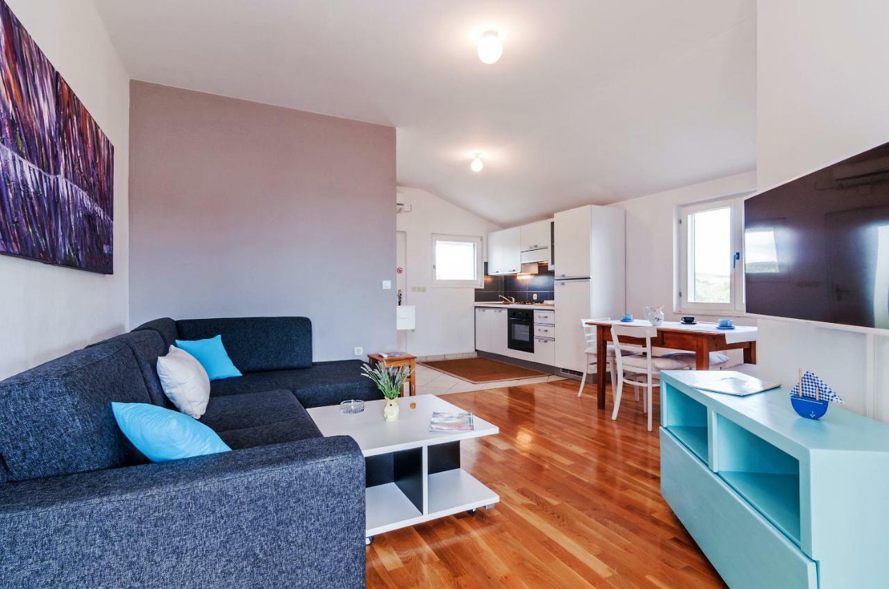 Apartmani Labud Sukošan Eksteriør billede