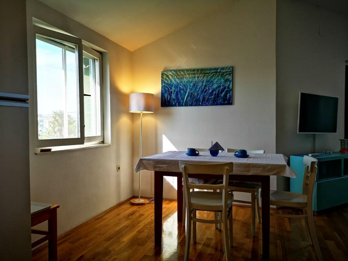 Apartmani Labud Sukošan Eksteriør billede
