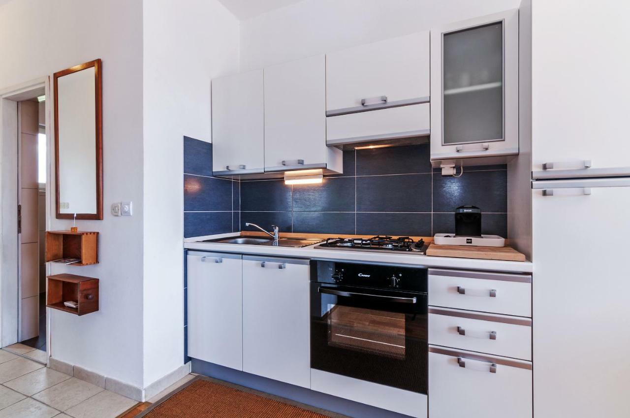 Apartmani Labud Sukošan Eksteriør billede