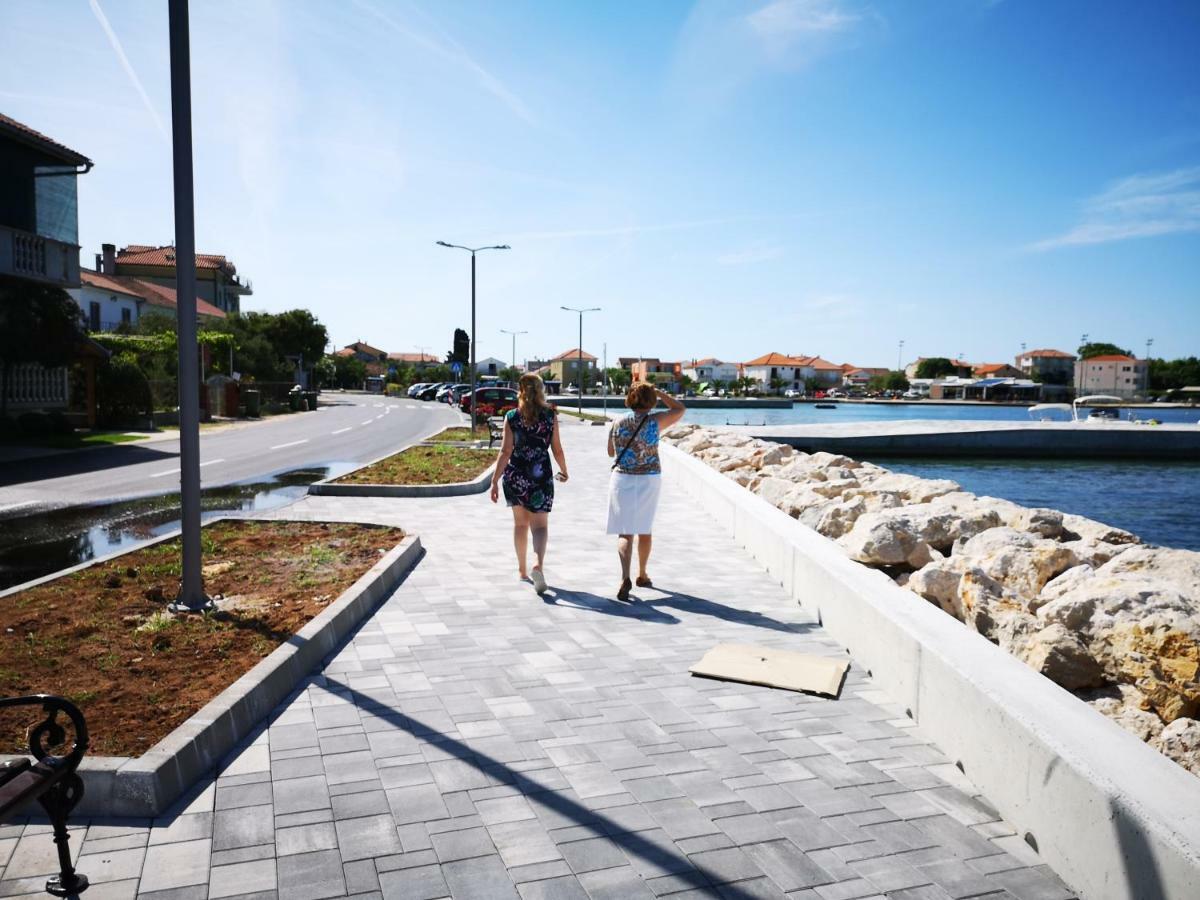 Apartmani Labud Sukošan Eksteriør billede